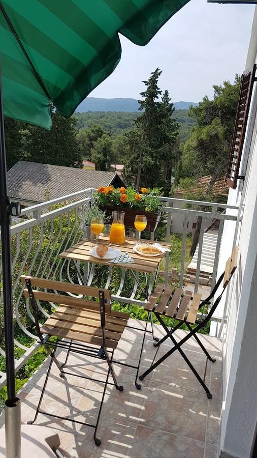 Apartments Iskra Vrboska Zewnętrze zdjęcie